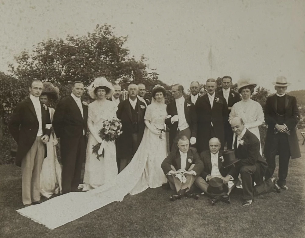 Elements of the American Wedding 1860-1920